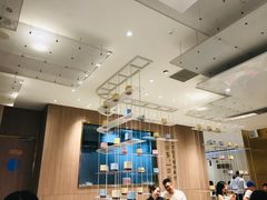 -奈雪的茶(湖滨银泰in77C区PRO店)
