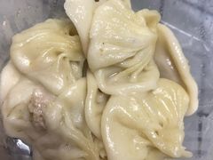 -梁老三麻辣鸡头总店