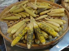 -瓦洛洛传统市场