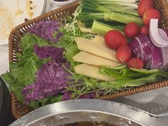 -鑫巴蜀小镇 · 水煮鱼专研店(玉桥店)