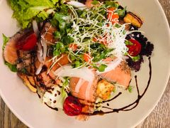 三文鱼沙拉-机器人火炉披萨