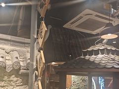 -破瓦寒窑·地摊烤羊排