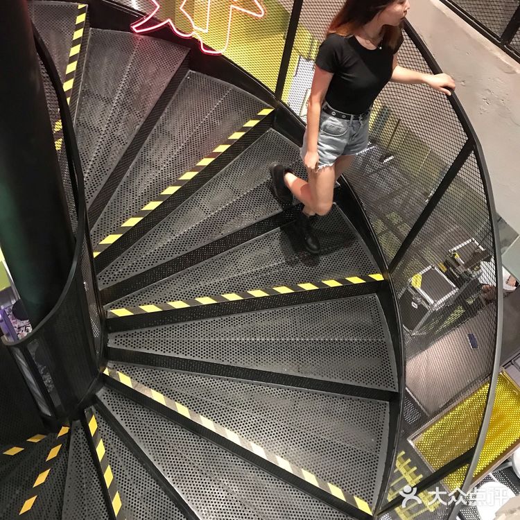 深圳看展|超级黑胶工厂💽首个黑胶特展来啦