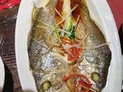 -鱼满舱.地标海鲜.正宗鲁菜(金沙滩店)
