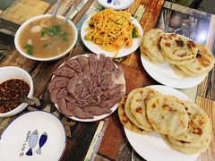 -泓源馅饼店