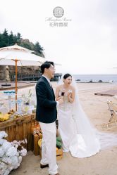 -花轿喜屋婚礼策划