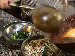 -正宗杨记普洱酸醋米线(总店)