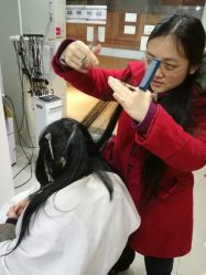 -明·就说好美发店