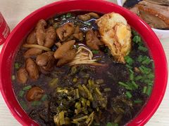 -小龙大肉面馆