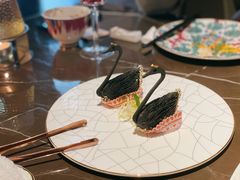 -海派悦庭·海胆烧麦·新融合菜(凯德广场店)