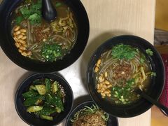 -伤心酸辣粉(体育东路店)