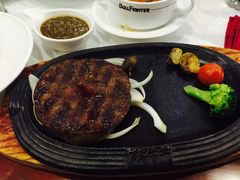 -斗牛士牛排餐厅(嘉里汇店)