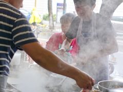 -广场正宗原汁薏米店