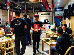 大堂-么肆烤肉·中式自助·烤肉大排档(街道口季佳PAI店)