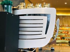 餐具摆设-星巴克臻选(南京艾尚天地店)