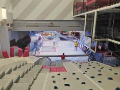 -marspace马斯派超级运动公园(正弘汇店)