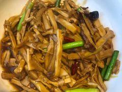 -吕氏疙瘩汤·私家菜馆(慈云寺店)