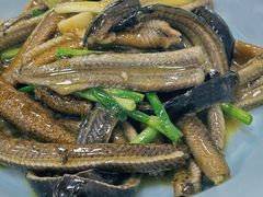 清炒鳝丝-沪依小酒馆心意菜