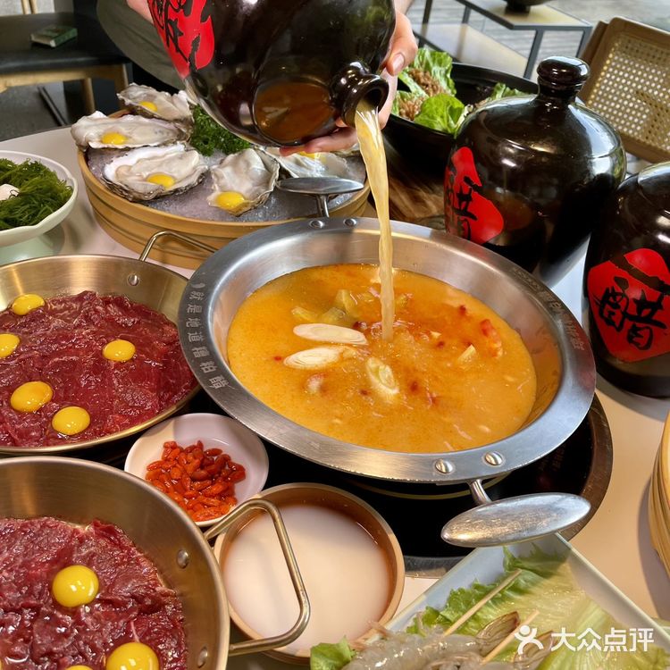 来三亚就办两件事！看周董演唱会和吃糟粕醋