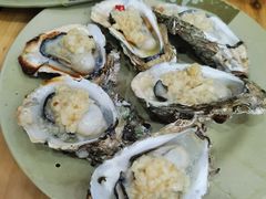 碳烤青烧生蚝-贞姨美食·老字号海鲜大排档