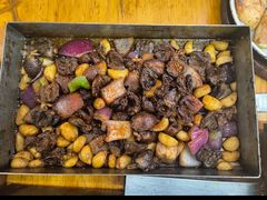 -老东镇啤酒屋海鲜加工·蒸汽海鲜·海鲜烧烤(台东店)