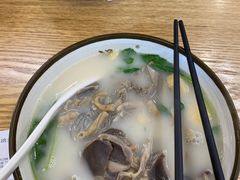 -鸭味先老鸭粉丝馆(瑞金路二号四号小区店)
