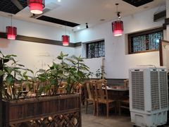 -渝宗老灶火锅(巴国城店)