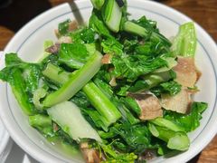 腊肉菜苔-鱼头泡饭·湖北菜·非物质文化遗产(岳家嘴总店)