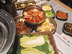 -草家酱蟹炭火烤肉店(珲春南路一店)
