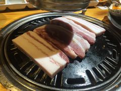 -唯成•韩国炭火烤肉 유성고기