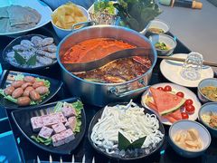 -唯爱KTV聚会餐厅(仙林东城汇店)