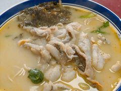 -明呈黄鱼面馆(斜土路店)