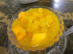 杨枝甘露-黄师奶甜品店