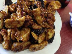 焦糖茄子牛肉粒-桃子餐厅·天津菜(红星路直营店)