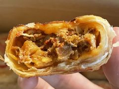 宫保鸡丁鲜肉月饼-泸溪河桃酥(欧尚店)