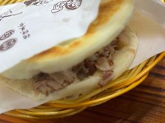 腊汁肉夹馍-西安手工软面(浦东南路店)