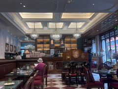 -秘密旅行Bonjour(黑金冠 江南西店)