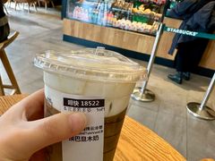 -星巴克臻选(莘庄仲盛店)