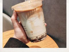 -瑞幸咖啡(新世界中心店)