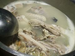 -黑鸡小馆(金源店)