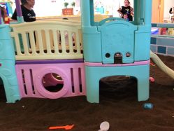 -米可儿童游乐场(观江国际购物中心店)