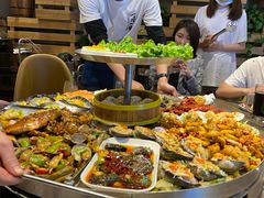 -日进一片海.生腌海鲜火锅.宵夜烧烤(三里屯总店)