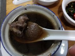 -华哥新鲜猪精品美食