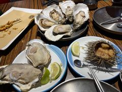 -蚝堡海鲜·威海菜·海肠捞饭·烧烤·亚洲吃蚝公司(幸福门店)