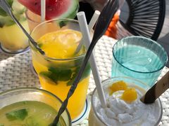 -Cha Cha's Beach Cafe