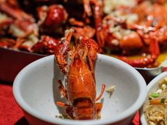 -龙巢盱眙龙虾·牛蛙·烧烤宵夜(八卦岭店)