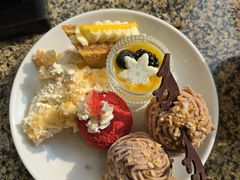 -怡咖啡海鲜自助餐厅(浦东香格里拉店)