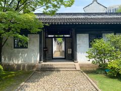 -上海市龙华烈士陵园