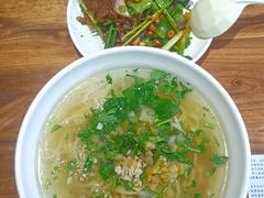 -萍姨抻面馆·鸡架冒菜(清湖店)