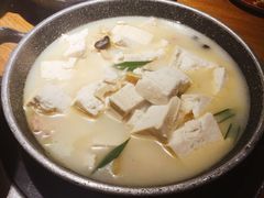 土家手掰柴火豆腐-吃饭皇帝大土家民族菜(正大广场店)